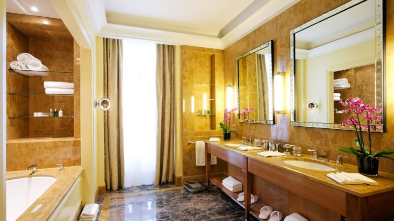 Presidential Suite - Bathroom