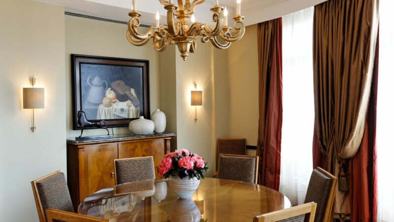 Presidential Suite - Dining Room